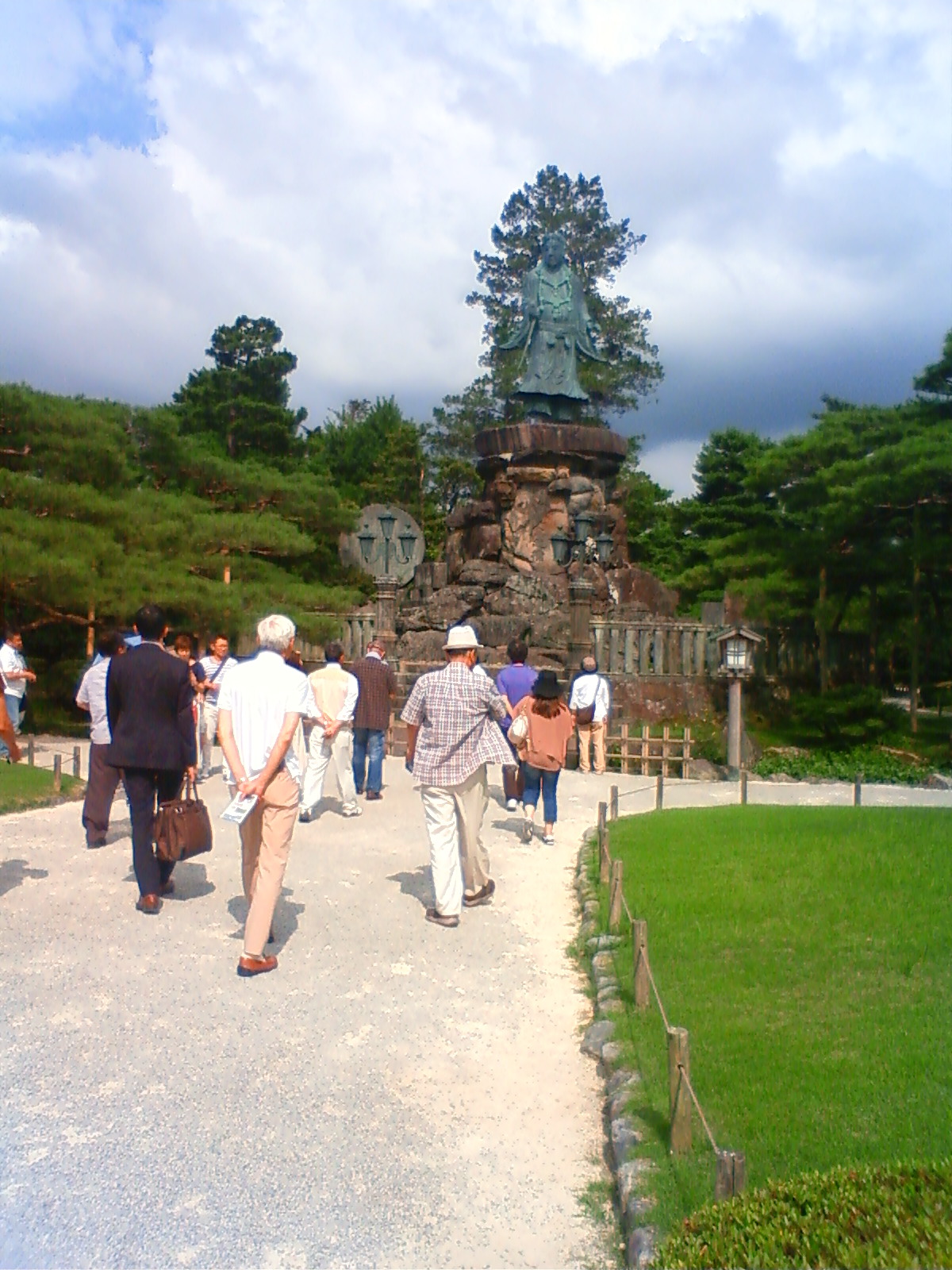 NEC_2358.JPG